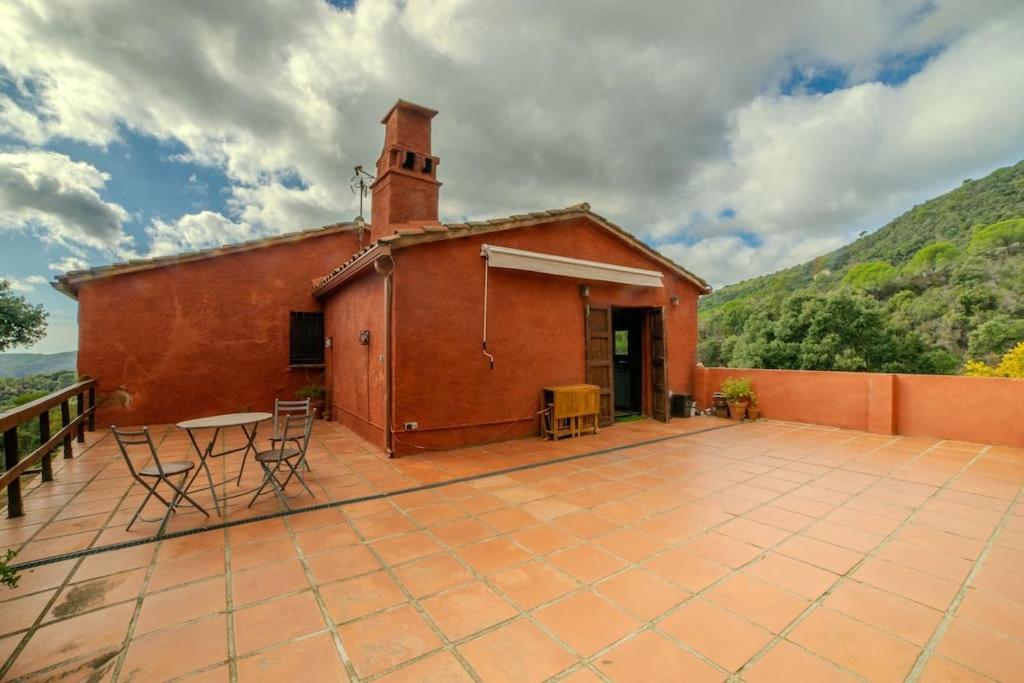 Masia Can Castellar Sant Iscle De Vallalta Eksteriør billede