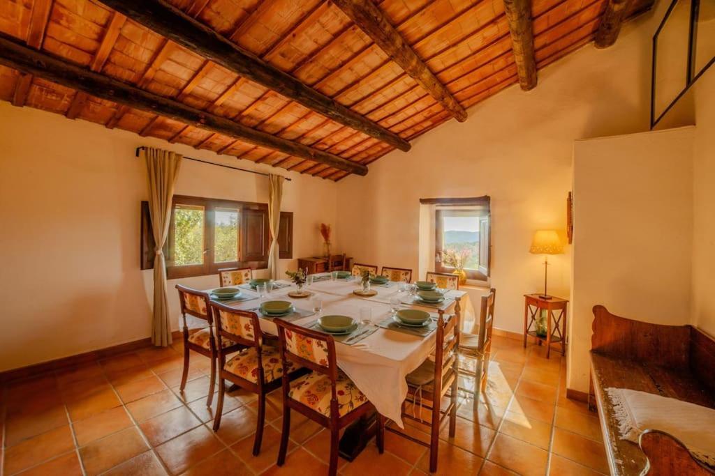 Masia Can Castellar Sant Iscle De Vallalta Eksteriør billede